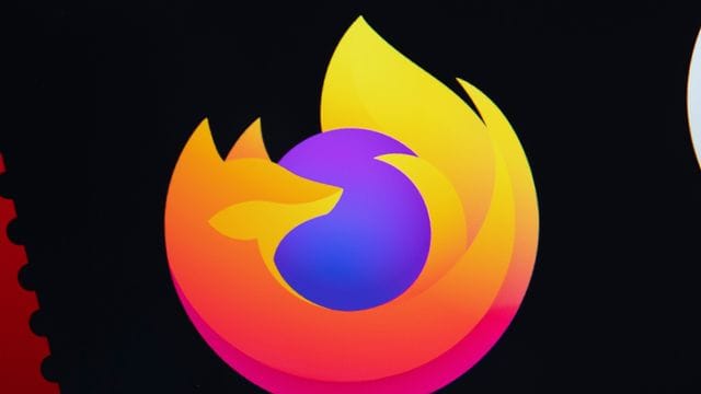 Firefox-Logo: Der Browser von Mozilla hat mit der Version 87 unter anderem eine Suchtrefferanzeige in der Bildlaufleiste erhalten. Firefox-Logo: Der Browser von Mozilla hat mit der Version 87 unter anderem eine Suchtrefferanzeige in der Bildlaufleiste erhalten.